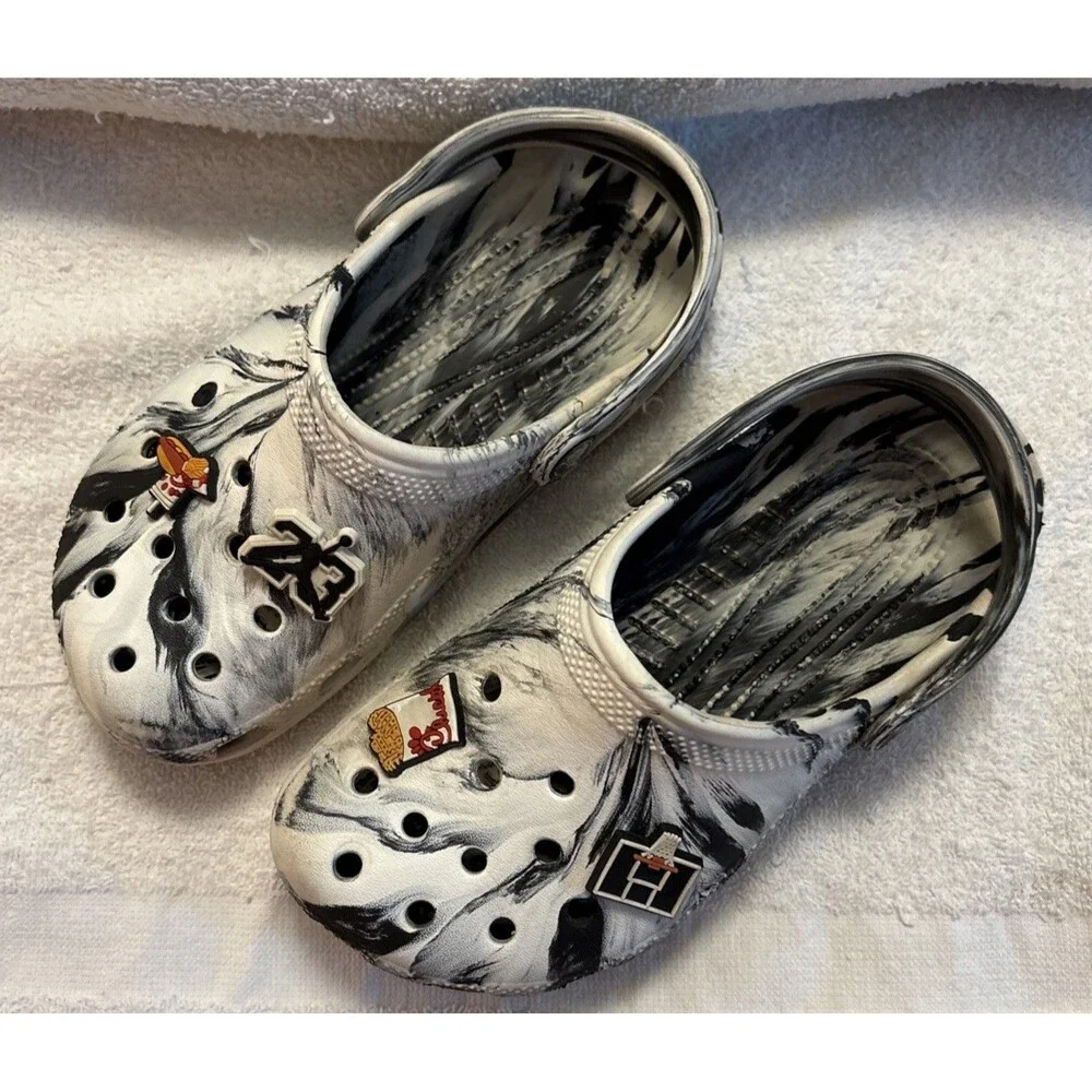 GUC Crocs Classic Marbled Clogs Black & White Colorway With Jibbitz Kids, Size 2
